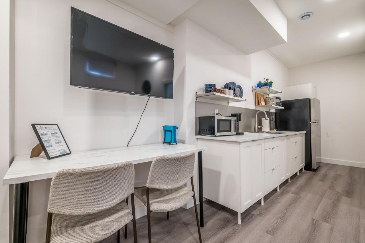 Spacious Newly Renovated 1 Bedroom Suite Halifax Luaran gambar